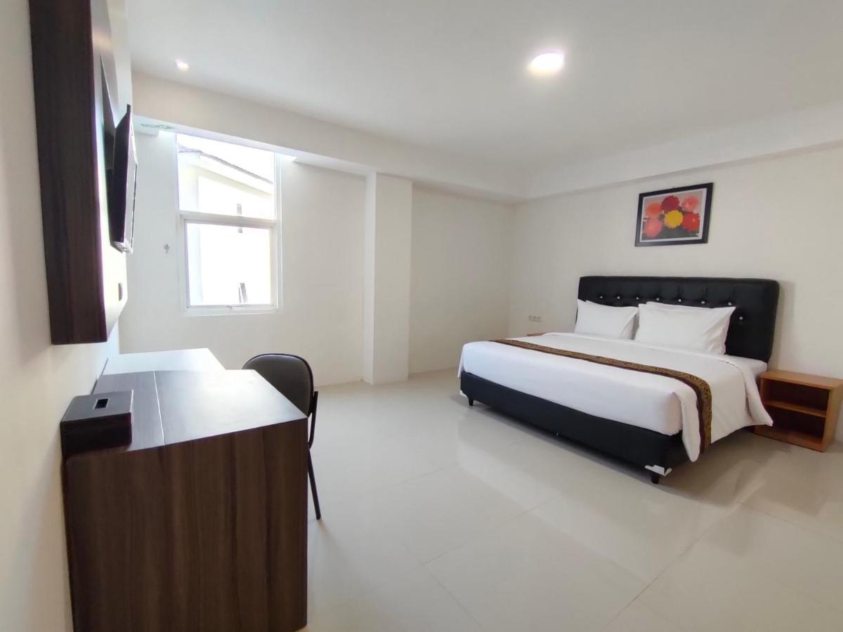 Golden Ganesha Hotel Yogyakarta By Ecommerceloka Gondowulung Exterior photo